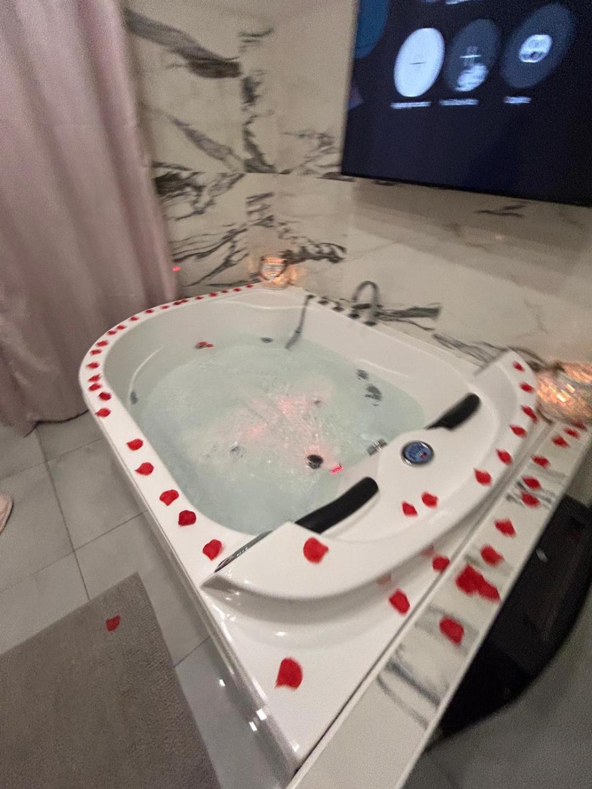 B&B House Napoli Cavour Екстер'єр фото