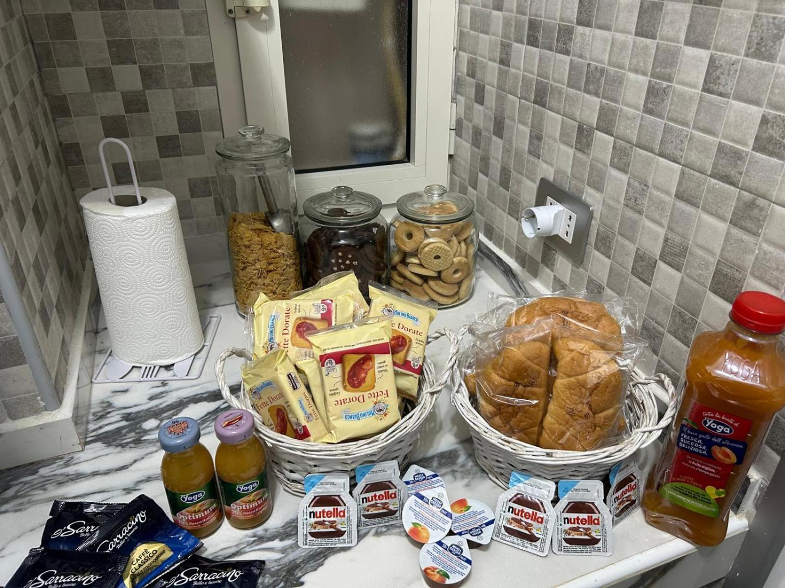 B&B House Napoli Cavour Екстер'єр фото