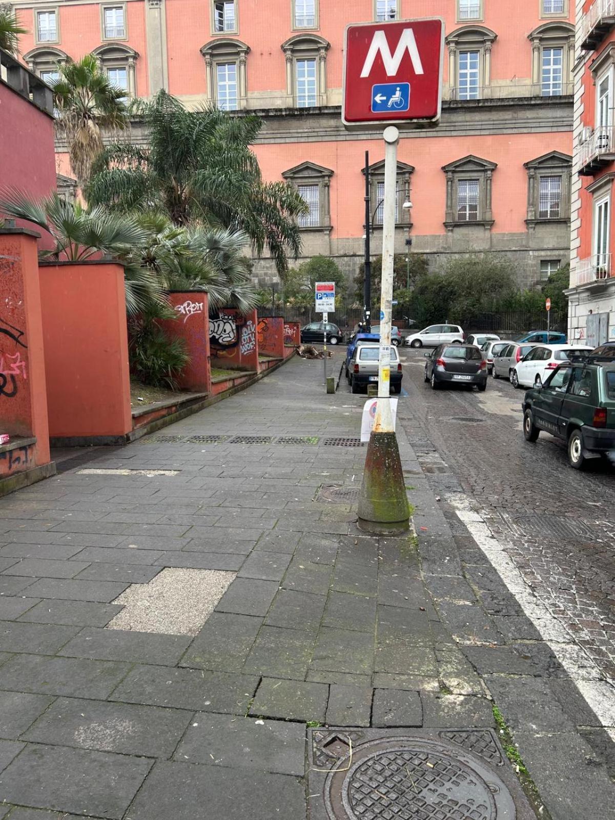 B&B House Napoli Cavour Екстер'єр фото